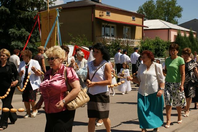 010.jpg