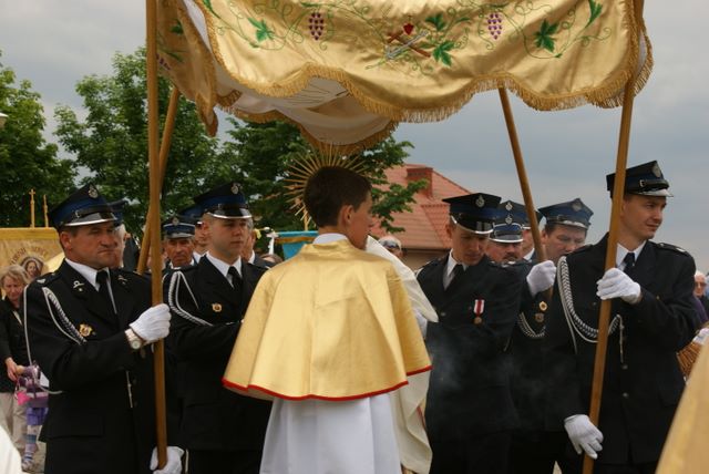 080.jpg
