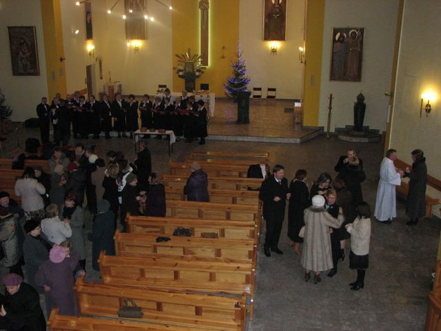 045.jpg