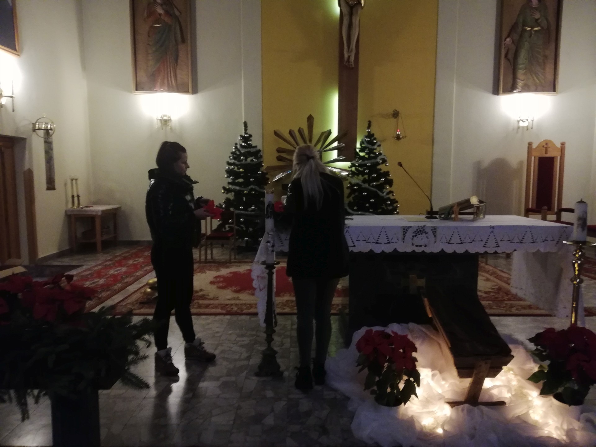 011.jpg